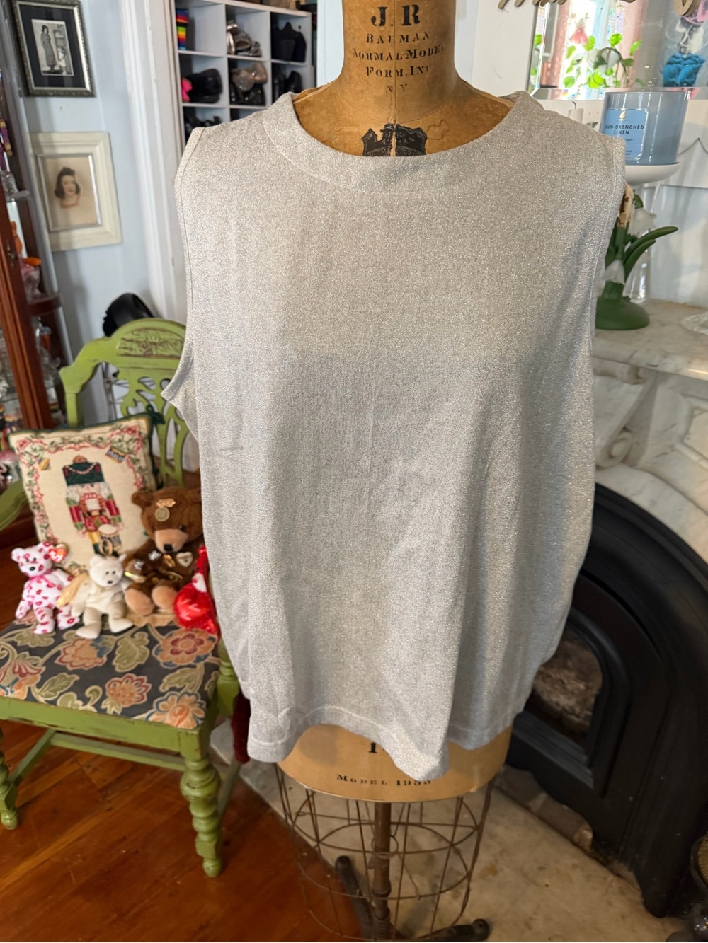 Bob Mackie Silver Sleeveless Shimmer Knit Top